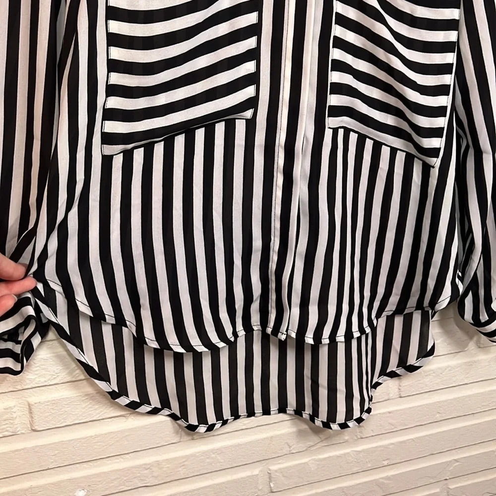 Sans Souci Black and White Striped Oversized Long Sleeve Top, Women’s Size Small - Picture 4 of 7